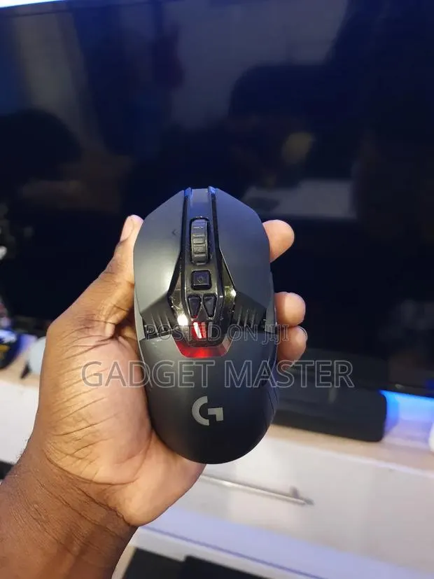 Logitech Gaming Mouse G903 With Accessories · Photo 1