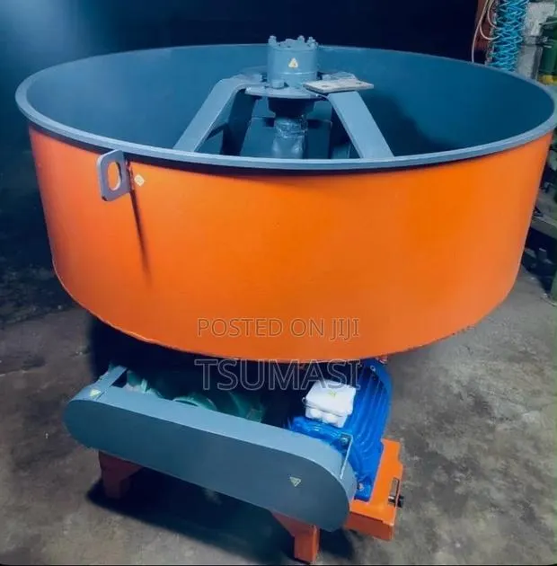 Super Concrete Pan Mixer Lm · Photo 1