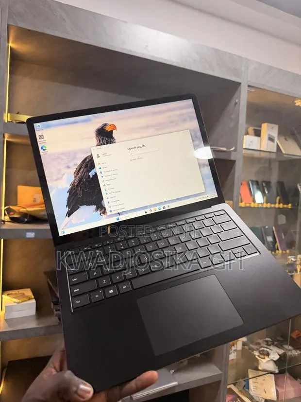 Laptop Microsoft Surface Laptop 4 16GB Intel Core i7 SSD 512GB · Photo 1