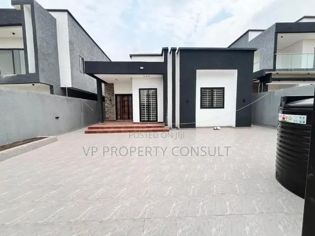 3bdrm House in Oyarifa Mall Area for sale · Photo 1