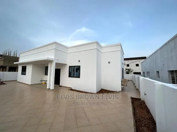 3bdrm House in Living Large, East Legon for Sale · Photo 1