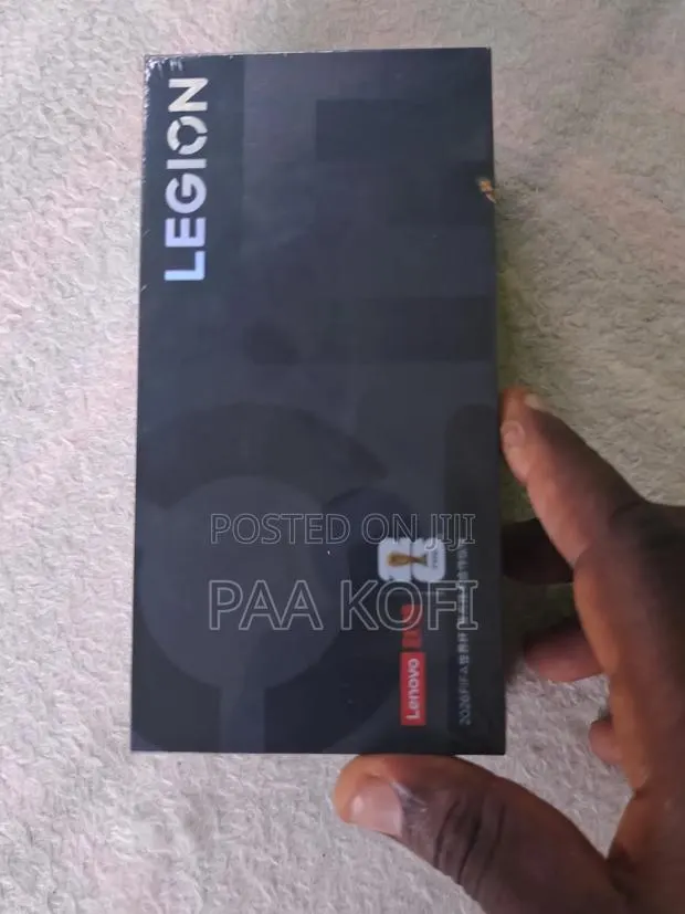 New Lenovo Y70 2026 256 GB Black · Photo 1