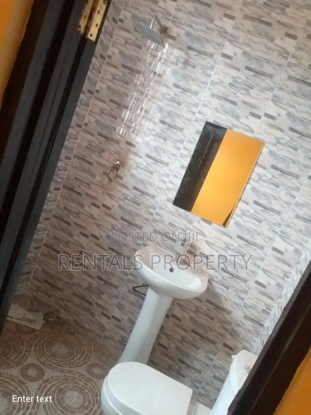 5bdrm Apartment in Amrahia for rent · Photo 1
