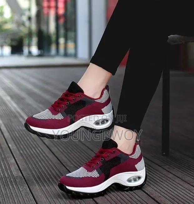 Brand New Unisex Sneakers – Sizes 37–40 · Photo 1