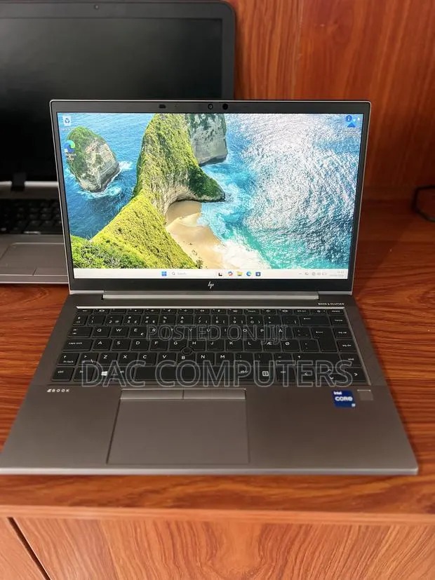 Laptop HP ZBook 14 16GB Intel Core i7 SSD 512GB · Photo 1