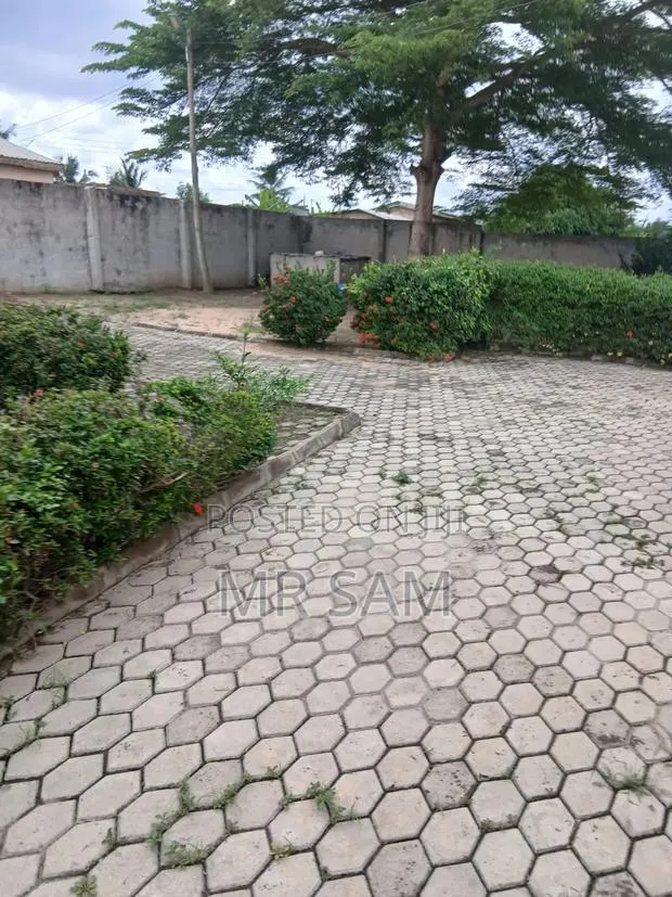 4bdrm House in Kasoa Obum Road, Adam Nana for sale · Photo 1