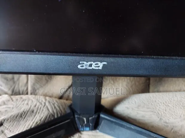 Acer Nitro QG271 27" Full HD Gaming Monitor · Photo 3