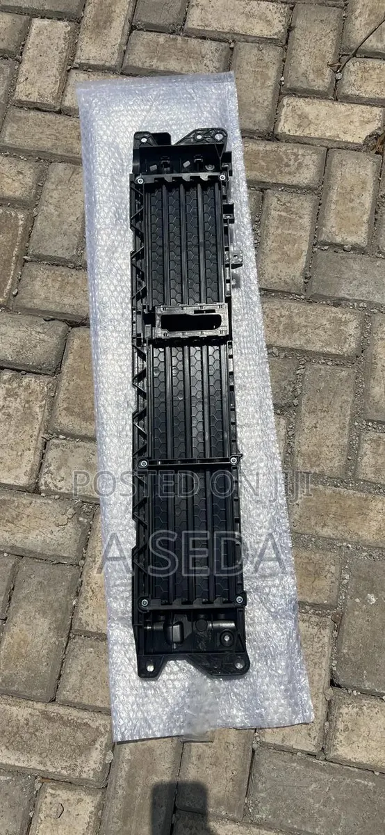 Honda CRV 2016 2017 2018 2019 2020 2021 2022 Shutter Grill · Photo 1