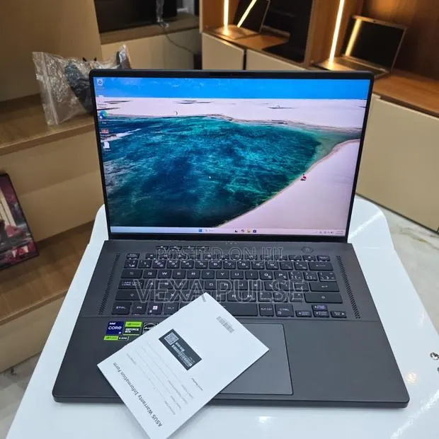 Laptop Asus ROG Zephyrus G16 16GB Intel Core i9 SSD 1T · Photo 1