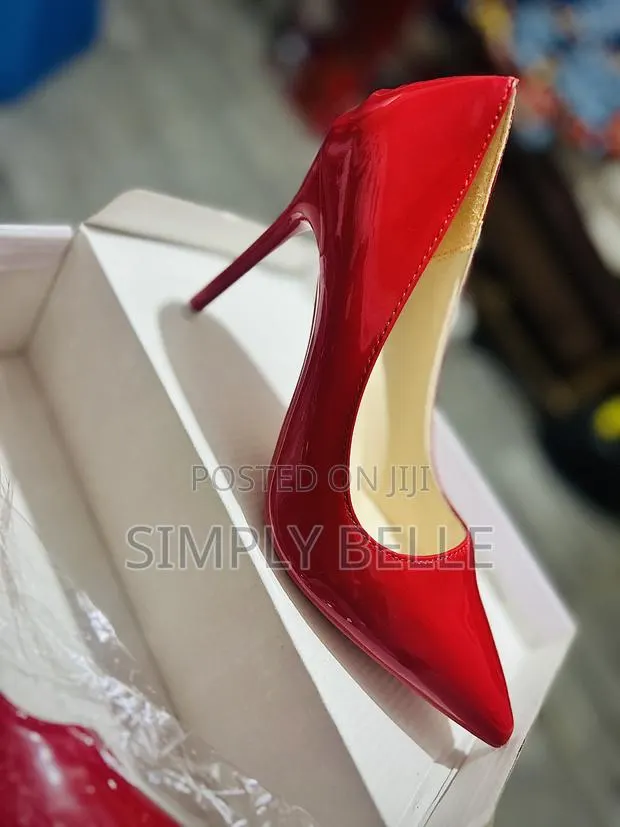 Red Stiletto · Photo 1