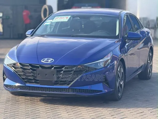 Hyundai Elantra 2024 Blue · Photo 1