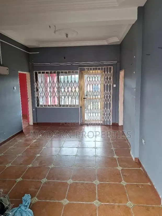 2bdrm Apartment in Modern Properties, New Town for rent · Photo 1