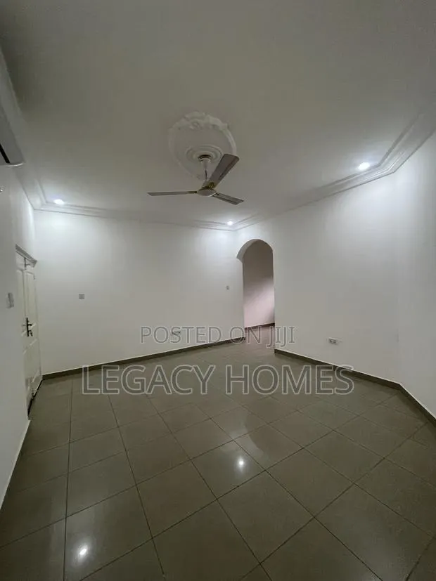 2bdrm Apartment in Dome, Market for rent · Photo 1