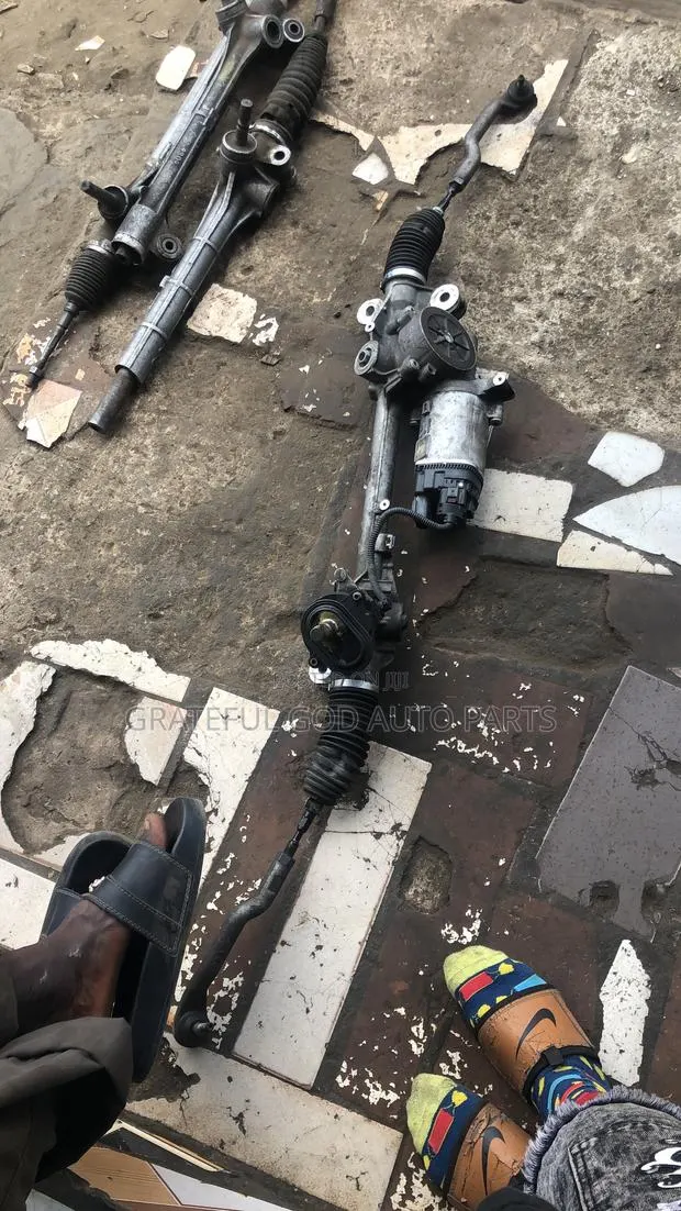 Nissan Sentra 2020/22/22/23/24 Steering Rack and Other Sentra Parts · Photo 1