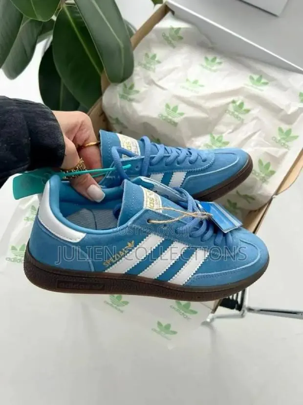 Adidas Spezial Og Sea Blue and White · Photo 1