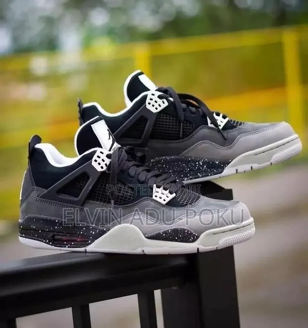Nike Air Jordan 4 Fear Pack. · Photo 1