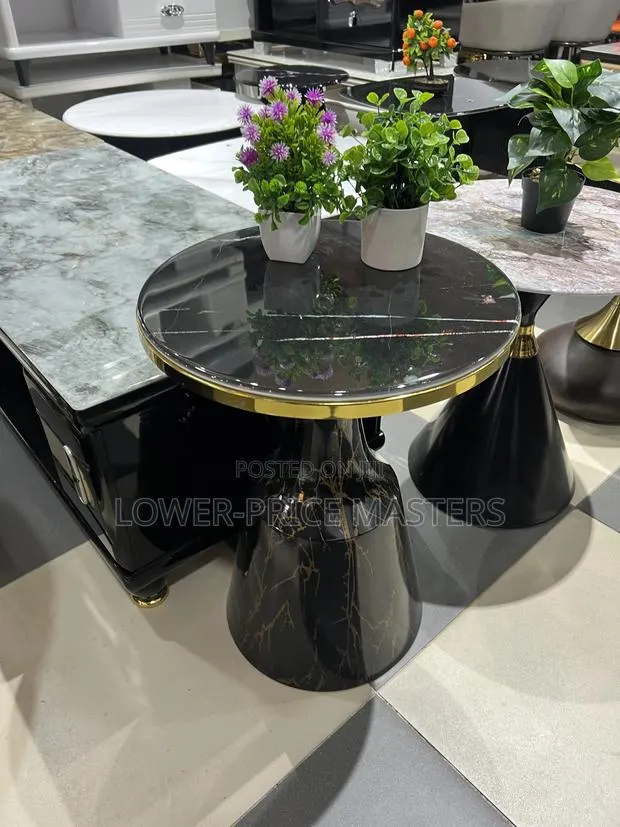 New Marble Side Tables · Photo 1