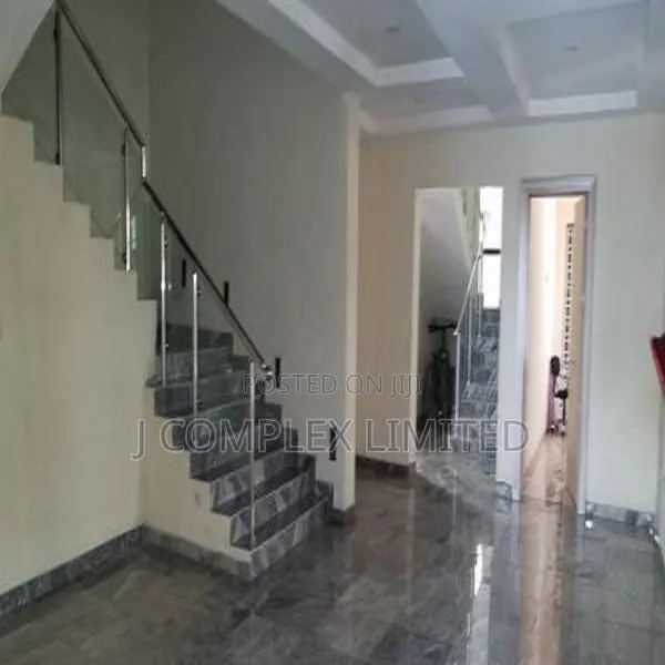 4bdrm House in Trade Fair for rent · Photo 1