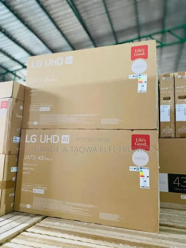 Ultra View LG 43-Inch UHD Smart TV · Photo 1