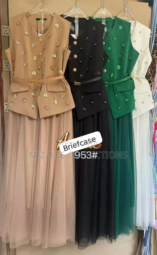 Ladies Luxury 2 Piece Skirt and Top in Different Colours · Photo 1
