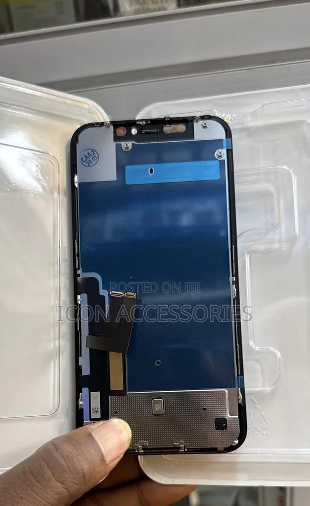 Original Incell Screen for iPhone 11 Buy and Get Free Repair · Photo 1