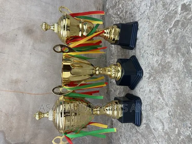 Trophy Available for Compitition at Cool Price · Photo 1