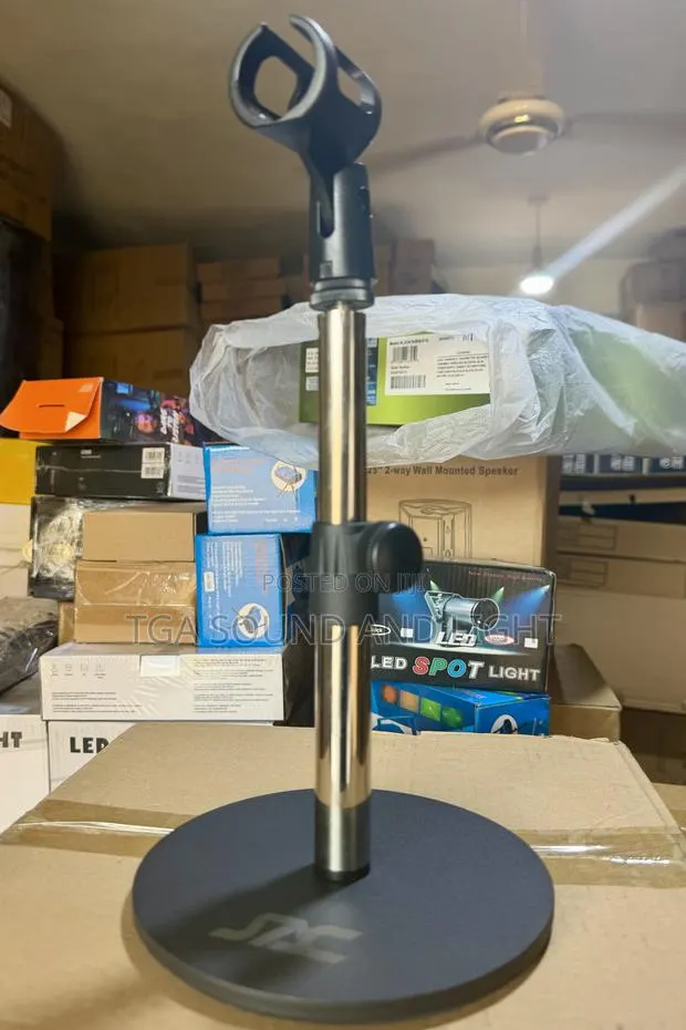 Jac Short Desktop Microphone Stand · Photo 1