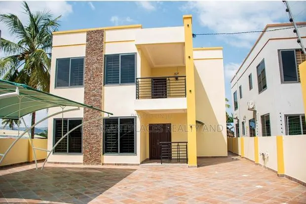 4bdrm Duplex in Pleasantplaces, Oyarifa for rent · Photo 1