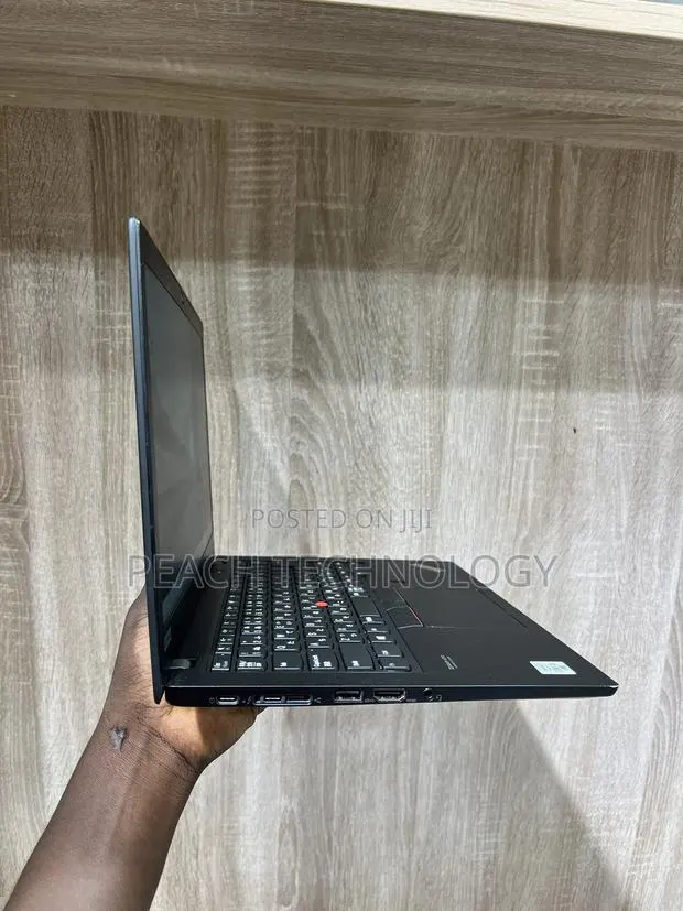 Laptop Lenovo ThinkPad X13 Gen 2 8GB Intel Core i5 SSD 256GB · Photo 1