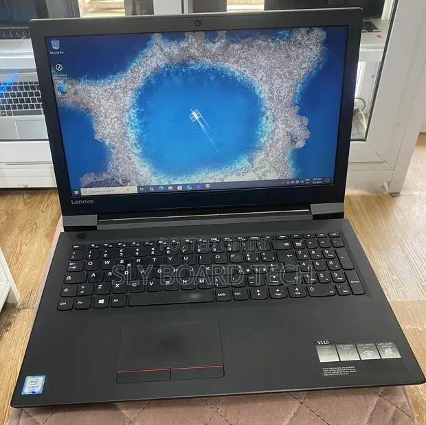 Laptop Lenovo V110 4GB Intel Core I5 HDD 500GB · Photo 1