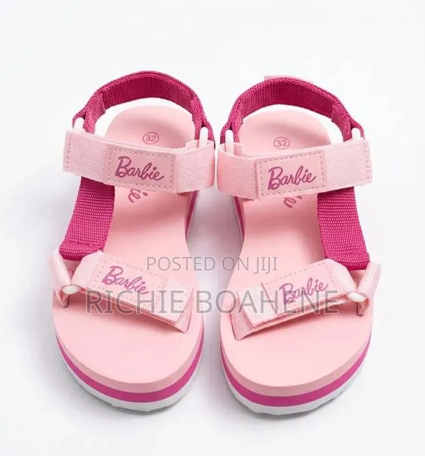 Girlss Sandals Size 32 · Photo 1