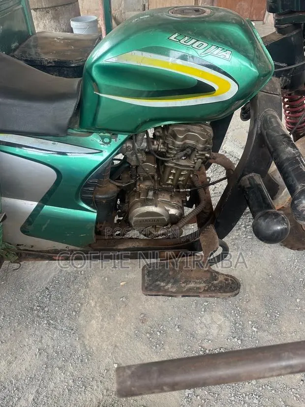 Tricycle 2022 Green · Photo 1