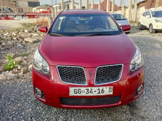 Pontiac Vibe 1.8L 2010 Red · Photo 1
