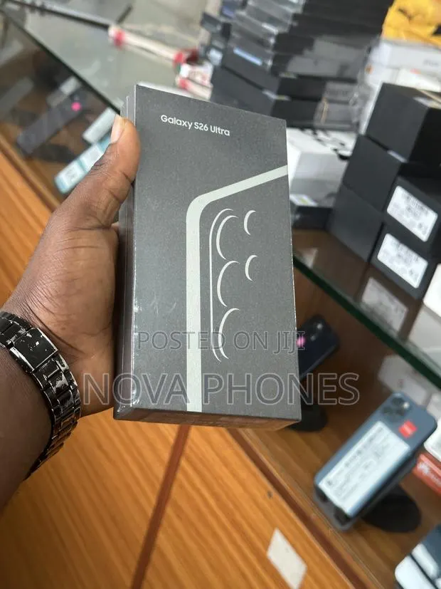 New Samsung Galaxy S26 Ultra 5G 256 GB · Photo 1