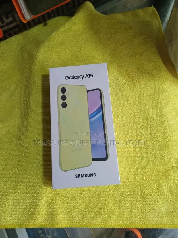 New Samsung Galaxy A15 128 GB Yellow · Photo 1