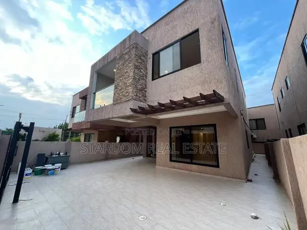 3bdrm Duplex in Oyarifa, Ghana Flag for rent · Photo 1
