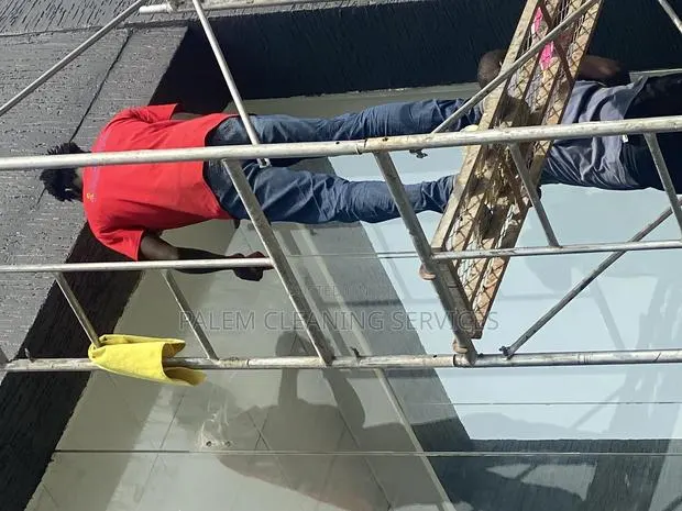 Cleaning Services · Photo 1