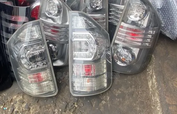 Toyota Voxy 2012 Taillights · Photo 1