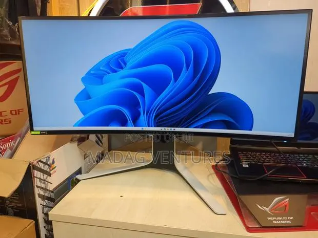 Alienware AW3420DW · Photo 1