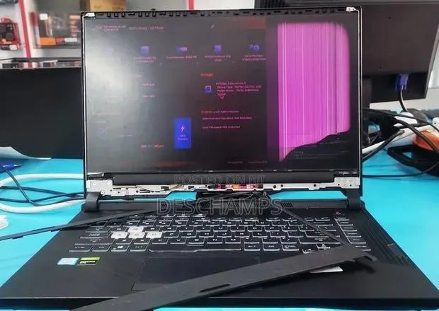 Samsung Laptop Screen Replacements · Photo 1