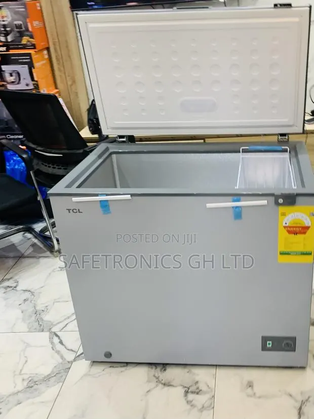 Fresh Sealed TCL 200l F257cfsl Chest Freezer · Photo 1