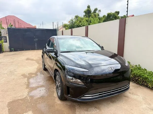 Hyundai Kona EV 2023 Black · Photo 1