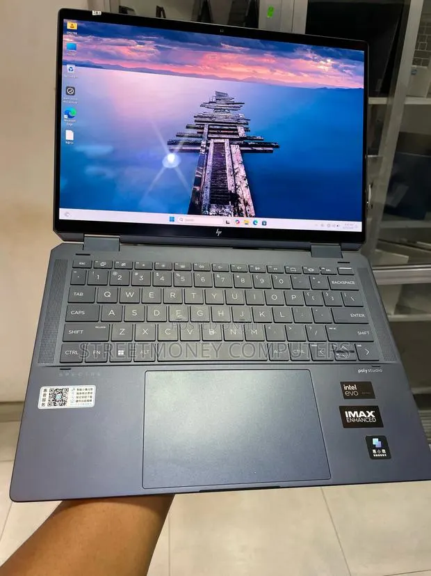 Laptop HP Spectre 14 32GB Intel Core i7 SSD 2T · Photo 1