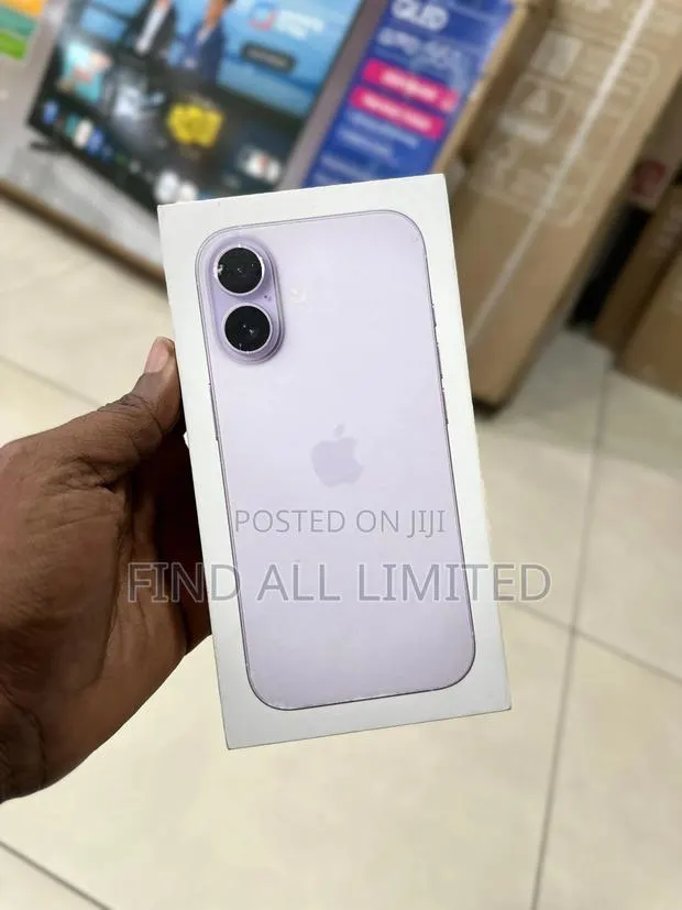 New Apple iPhone 17 256 GB White · Photo 1