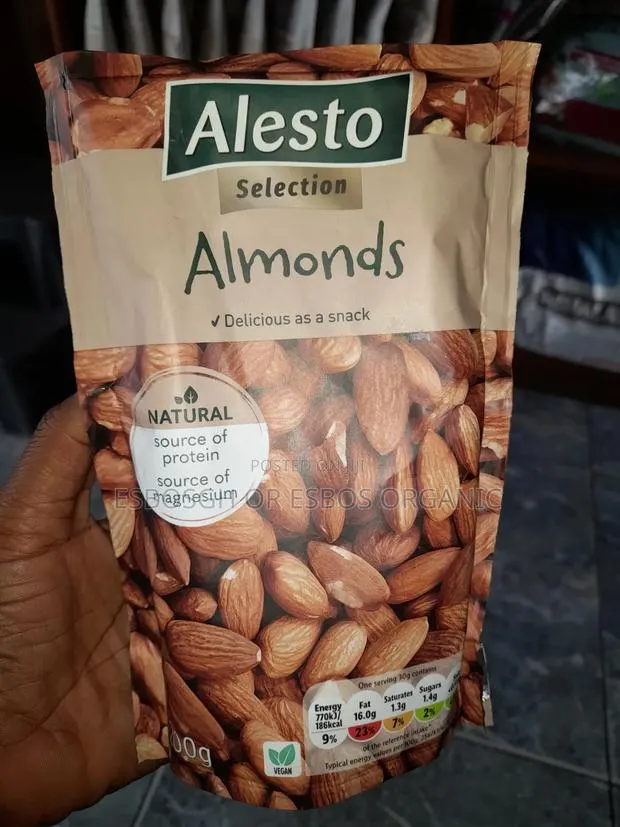 Almond Nut · Photo 1