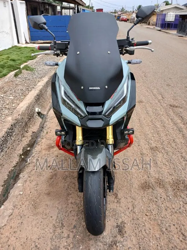 Honda 2023 Gray · Photo 1