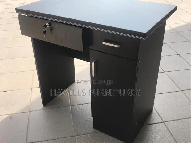 Computer Desk · Photo 1