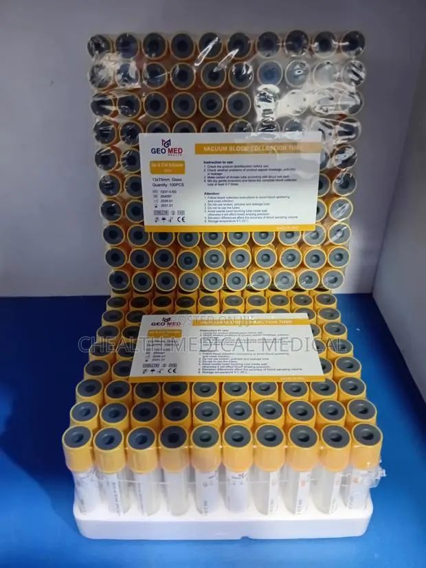 Vacuum Blood Collection · Photo 1