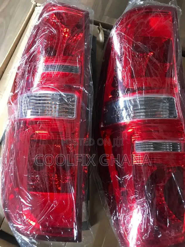 Rear Combination Tail Light - Left and Right · Photo 1