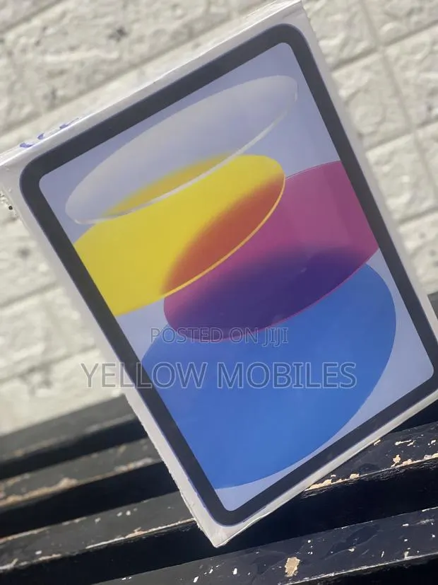 New Apple iPad 10.2 (2020) Wi-Fi 64 GB Black · Photo 1
